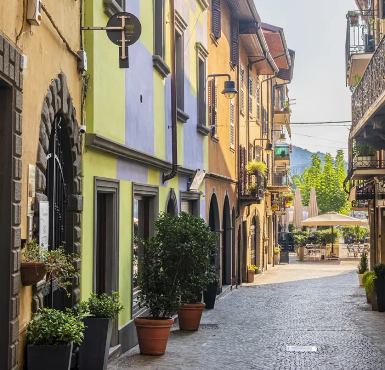 centro storico di sarnico